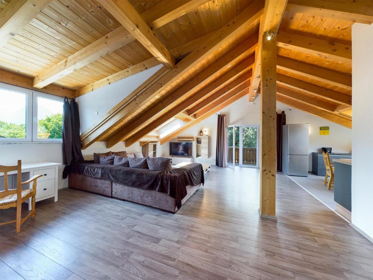 Bergspitzen Apartment การ์มิช-พาร์เทนเคียร์เชน ภายนอก รูปภาพ